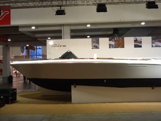 RIVA OSPITE D’ECCEZIONE DI ARTE FIERA A BOLOGNA CON AQUARIVA BY MARC NEWSON