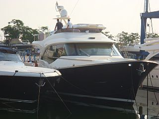 MOCHI CRAFT LAUNCHES THE FIRST DOLPHIN 64’ CRUISER