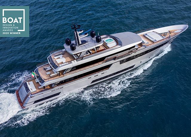 Riva 50 Metri sul gradino più alto ai Boat International Design & Innovation Awards 2020.