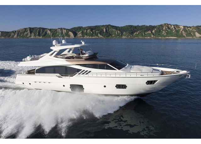 Asia pacific première for the Ferretti Yachts 870: the flybridge yacht, an icon of the yachts line between 80 and 90 feet in length, makes its debut at the China Rendez-vous 2014