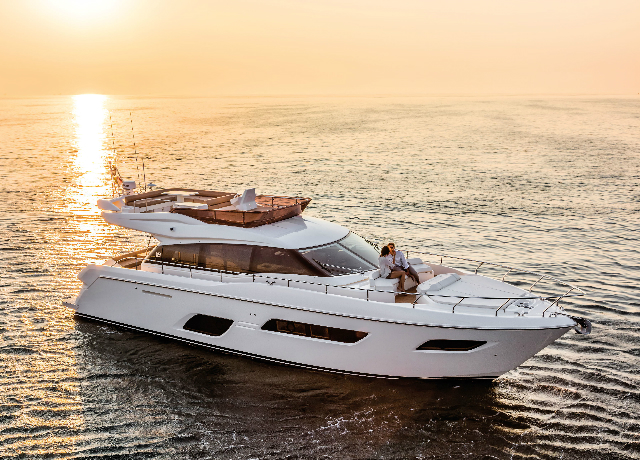 Ferretti Group at the Dubai International Boat Show 2017 