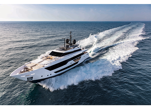 Ferretti Group al Cannes Yachting Festival presenta 3 anteprime mondiali e una flotta di 22 modelli.