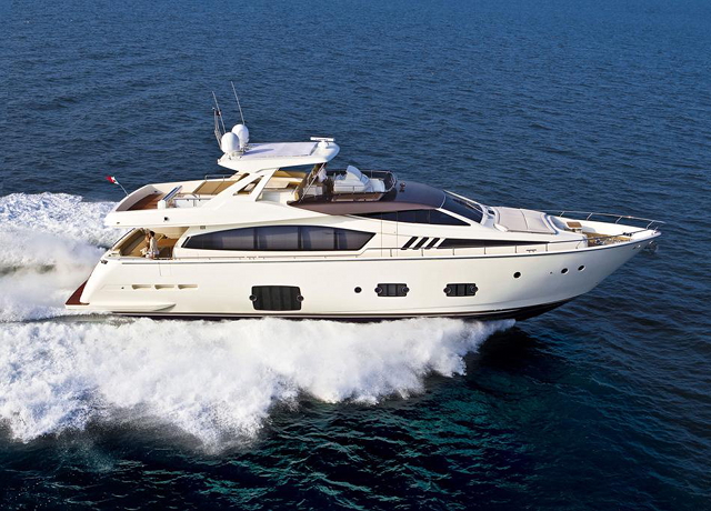 ASIA-PACIFIC DEBUT FOR FERRETTI YACHTS 800