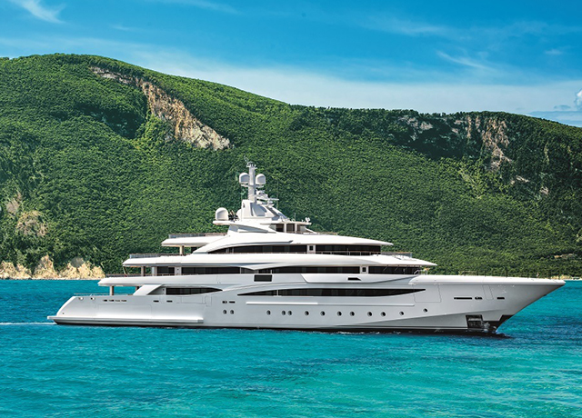 Le grandi stelle di Ferretti Group al Monaco Yacht Show.