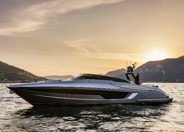 Riva 56’ Rivale: l’open senza rivali