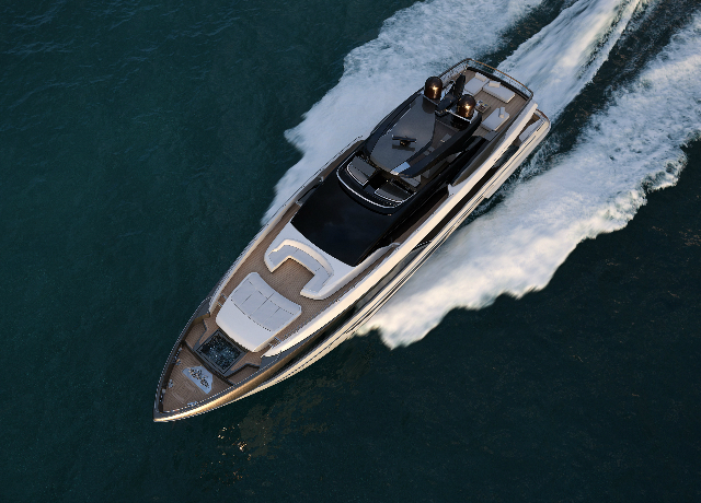 Riva fa 110’, il suo flybridge più grande