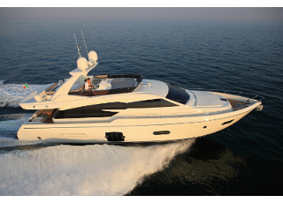 Ferretti 720: refined harmony of space