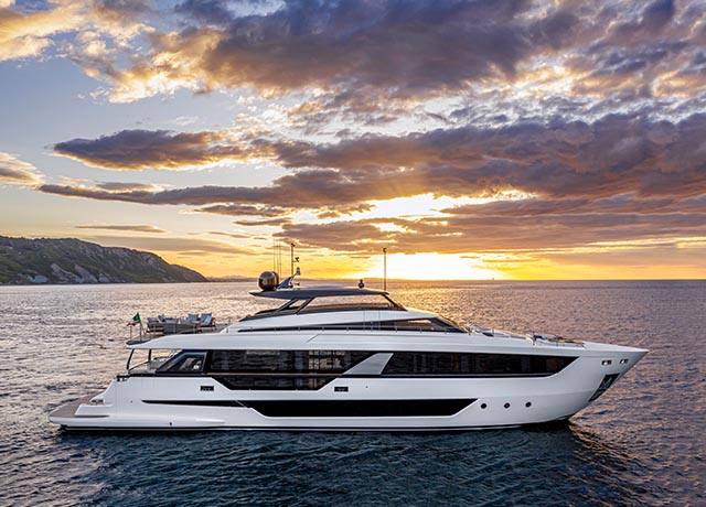 Ferretti Group expands its presence in Greece and awards an exclusive dealership to Okeanis. <br />
 