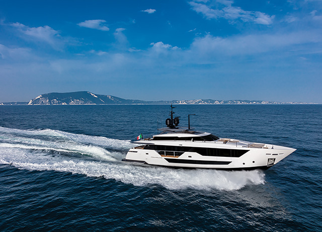 Ferretti Group is the star of the Venice Boat Show with the World Premiere of wallypower58.