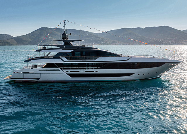 New Riva 130’ Bellissima: the flagship launched for an American owner.