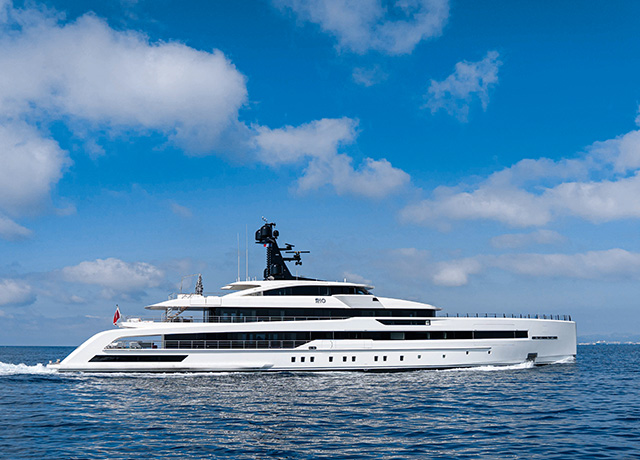 Ferretti Group estrella de fundamental magnitud en el Monaco Yacht Show con los superyates de acero y dos world premiére.