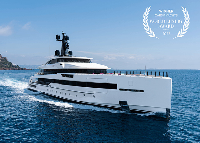 CRN vence o Troféu de Ouro no World Luxury Award 2022.<br />
 