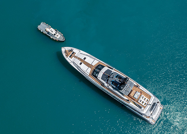 Stapellauf der Custom Line 120’ M/Y SOMEDAY.