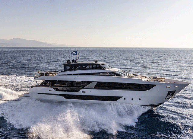 Ferretti Group auf dem Cannes Yachting Festival mit neuen Baureihen und neuen Modellen.
