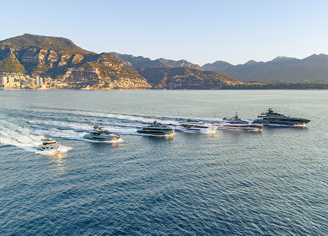 Schönheit, Innovation und Nachhaltigkeit: Werte der Ferretti Group auf dem Cannes Yachting Festival.