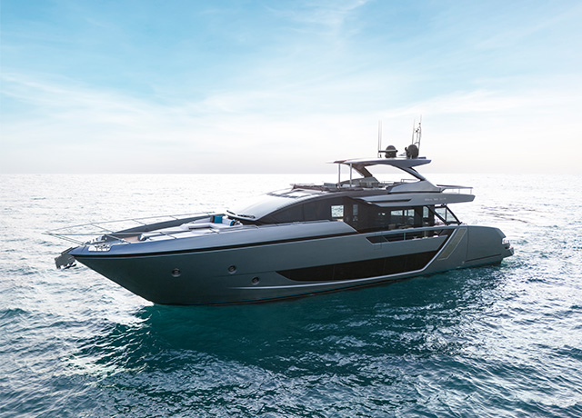 Riva 82’ Diva: the flybridge that makes yachting divine.