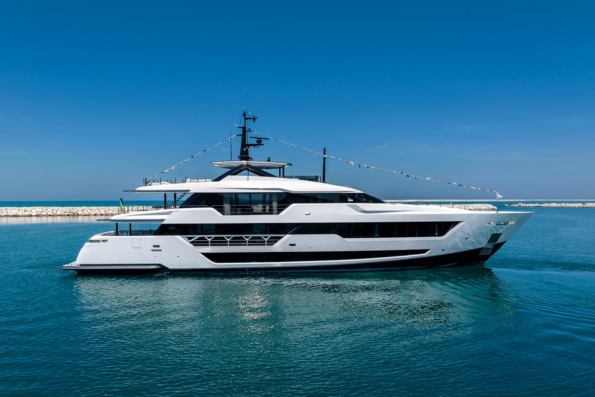 Custom Line: six new made-to-measure yachts launched in spring.