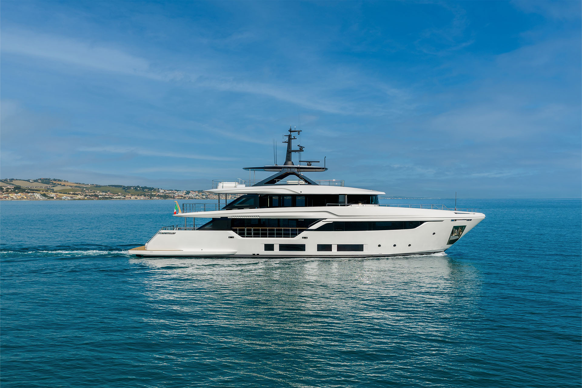 Custom Line Navetta 35 given her world premiere at the Cannes Yachting Festival: Custom Line showcases the yard’s new made-to-measure masterpiece.